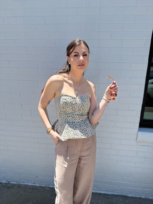 Peplum bustier strapless leopard top 