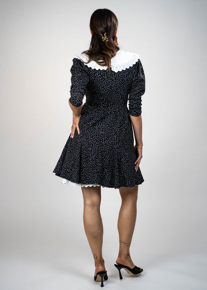 Peter Pan Polka Dots Collar Dress, a trendy and popular choice right now. Features a charming polka dot pattern with a classic Peter Pan collar for a stylish and timeless look