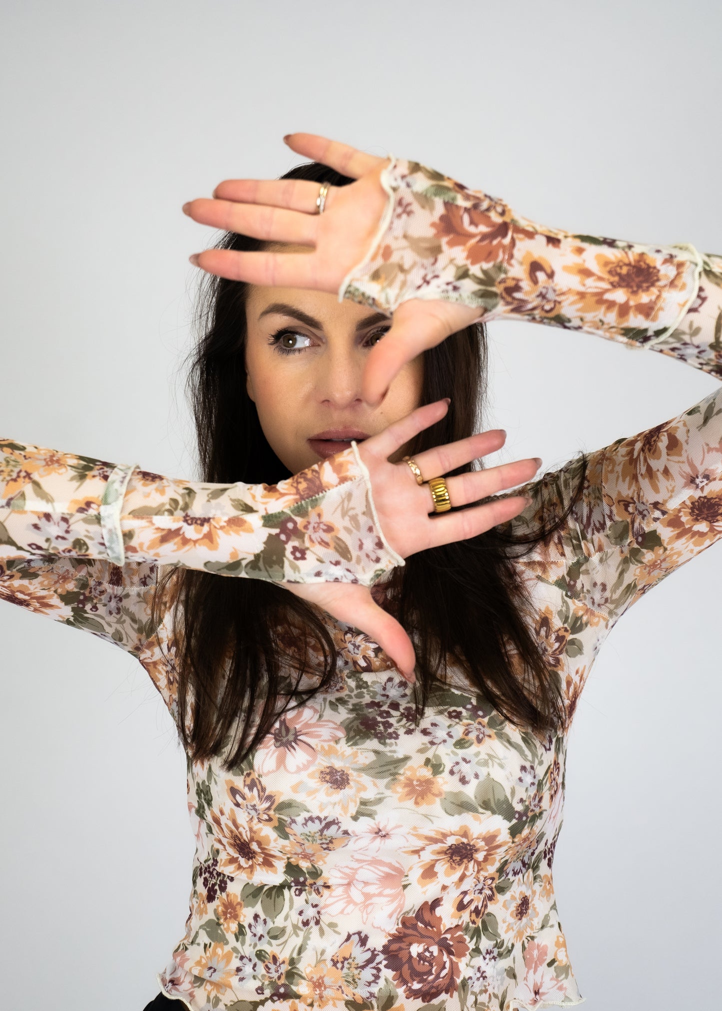 Lily Floral Mesh Top With Thumbholes